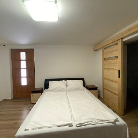 Amarin Apartments ハイデゥソボスロー エクステリア 写真