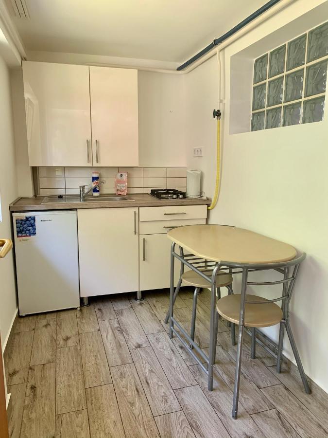 Amarin Apartments ハイデゥソボスロー エクステリア 写真