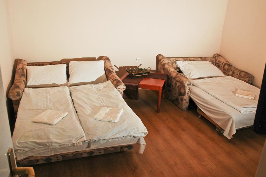 Amarin Apartments ハイデゥソボスロー 部屋 写真