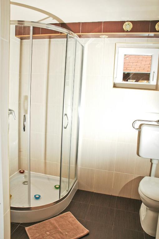 Amarin Apartments ハイデゥソボスロー 部屋 写真
