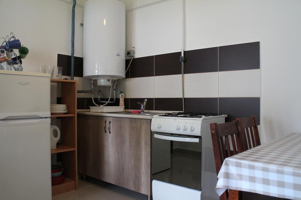 Amarin Apartments ハイデゥソボスロー エクステリア 写真